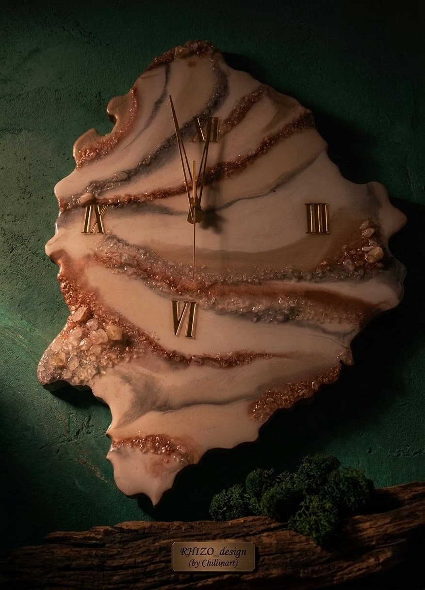 Luxusné Geode nástenné hodiny z epoxidu – RHIZO design 2